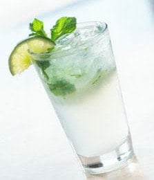 Classic Cuban mojito made skinny! I have figured out an easy low point weight watcher mojito recipe that tastes great.